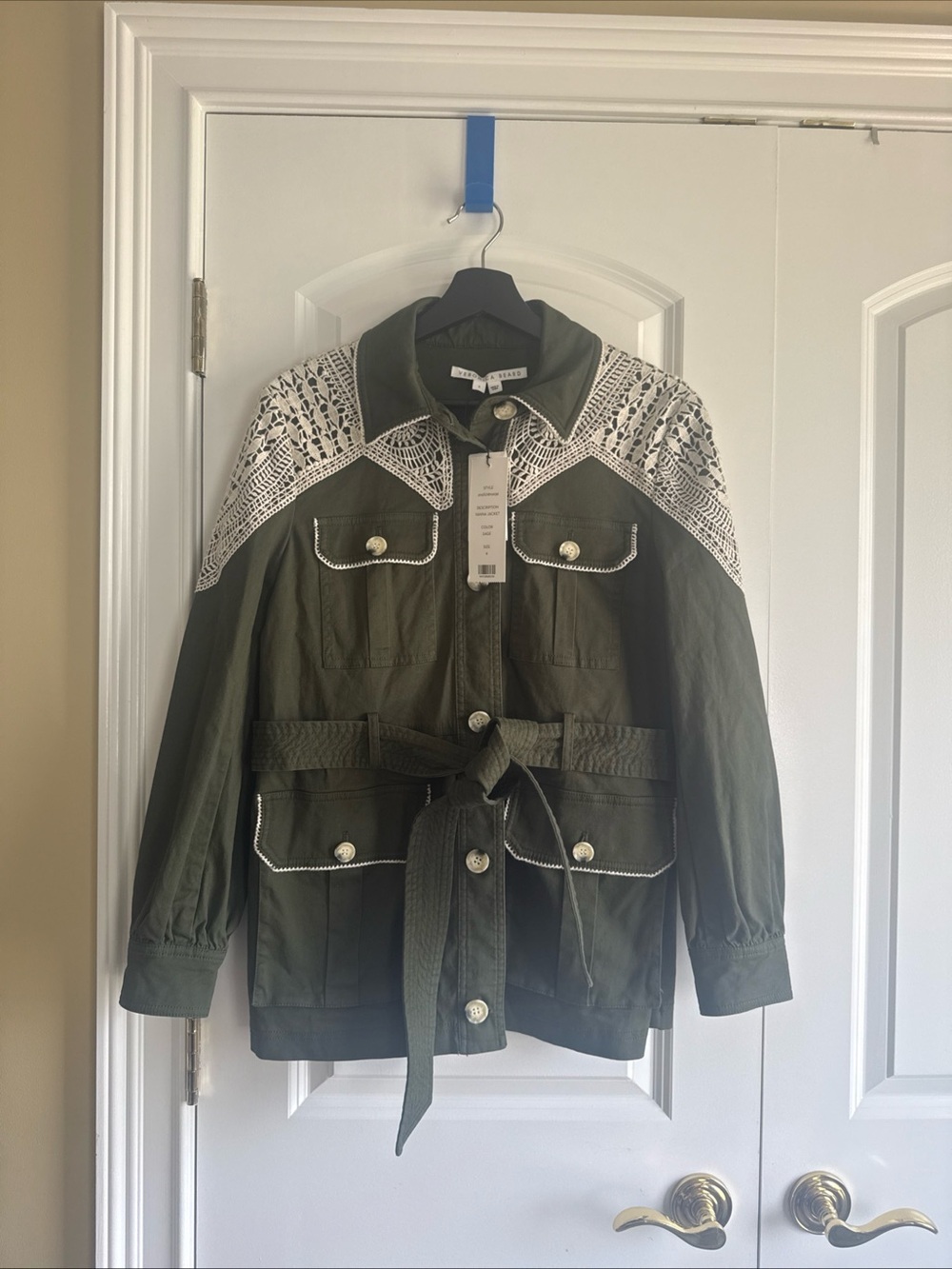 VERONICA BEARD “Vanna” Sage Cotton Jacket, sz. 6, w. White Crochet Details, NWT